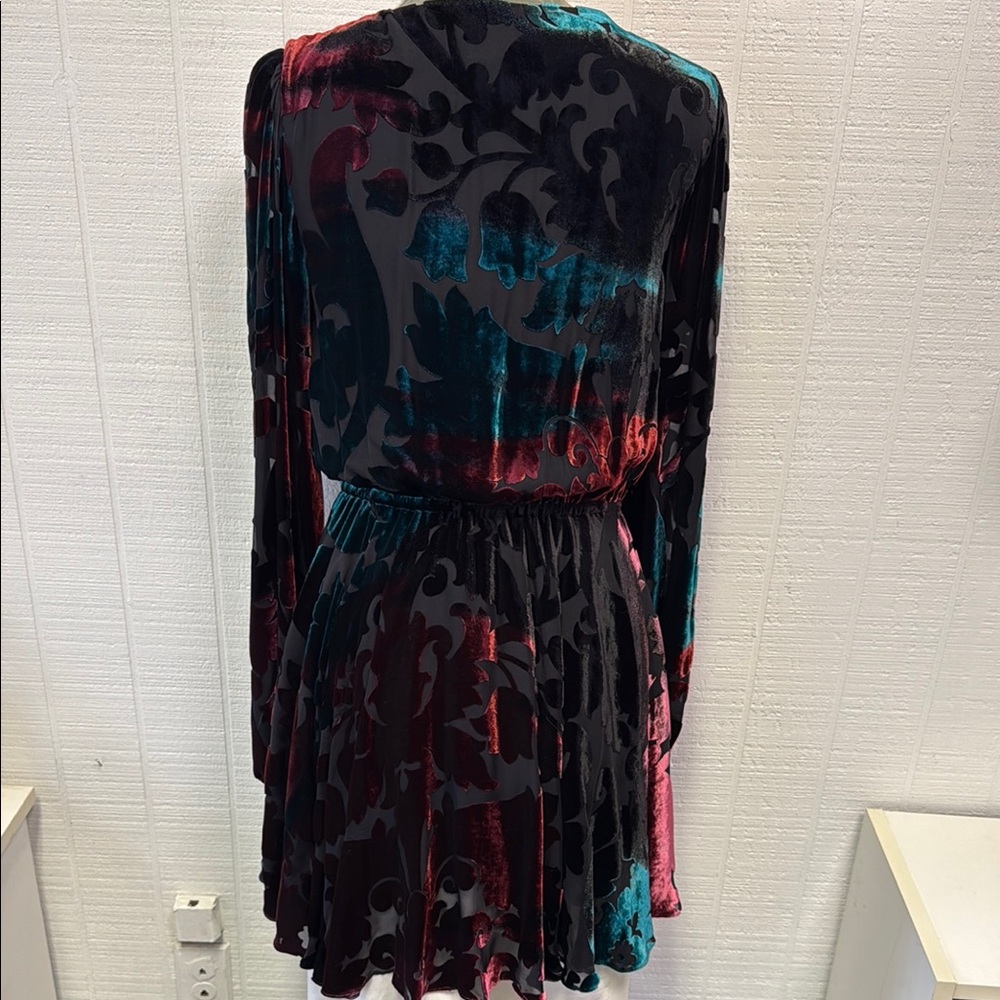 Caroline Constas- Elegant Multicolor Velvet Wrap Dress - Picture 5 of 6